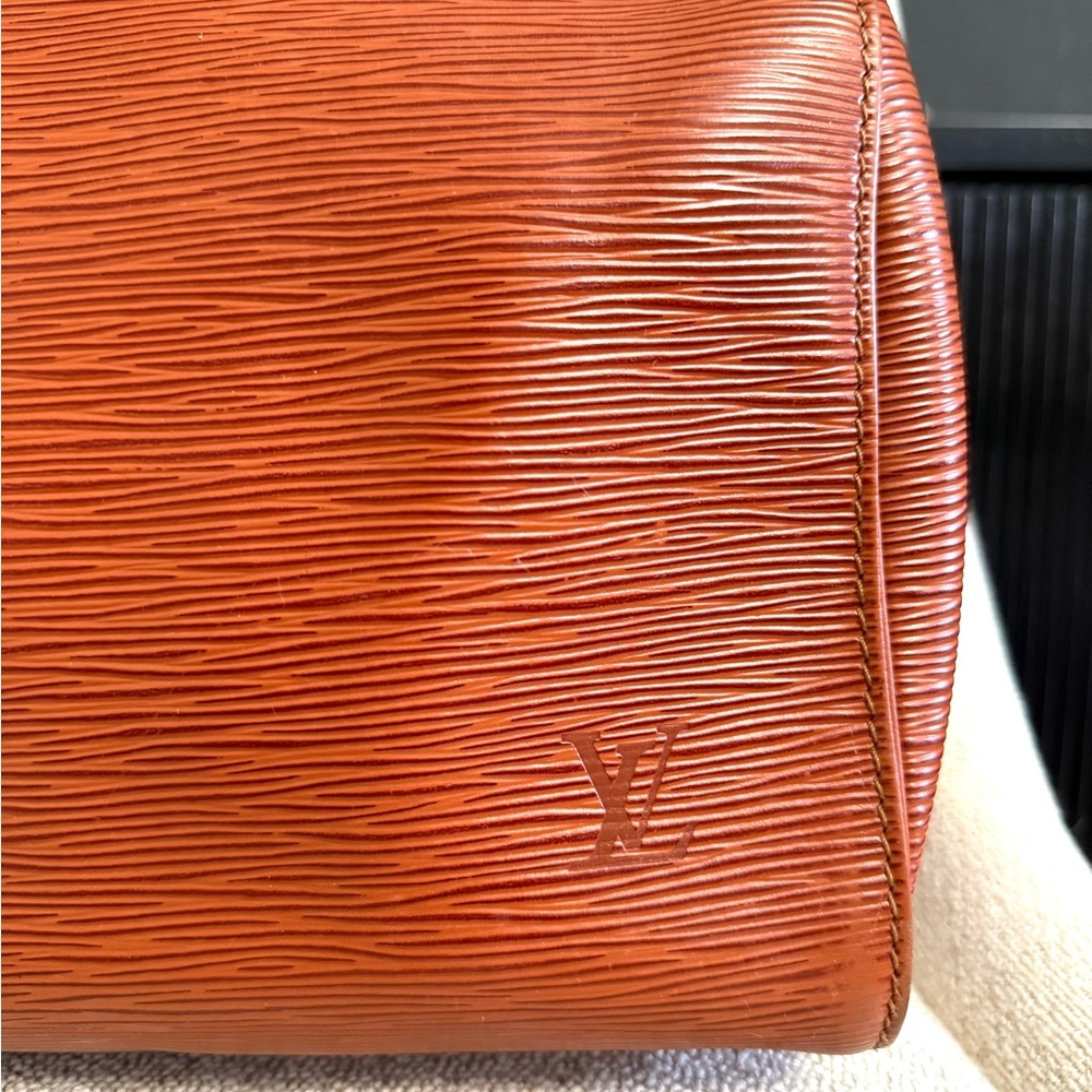 Authentic Louis Vuitton Speedy 30 bag brown Epi leather - Picture 4 of 16